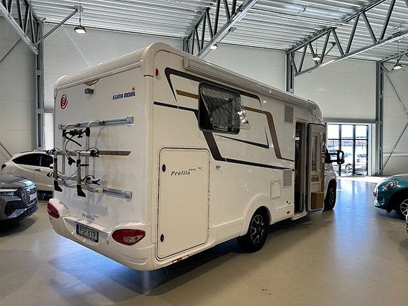 Eura Mobil Profila T 720 QB Campervan Fiat 2.3 MultiJet 3 of 18