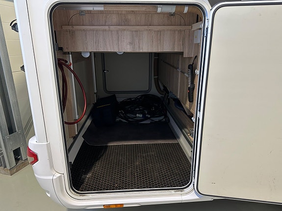 Eura Mobil Profila T 720 QB Campervan Fiat 2.3 MultiJet 18 of 18