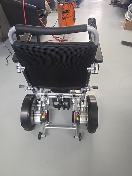 Product image 2 of 4