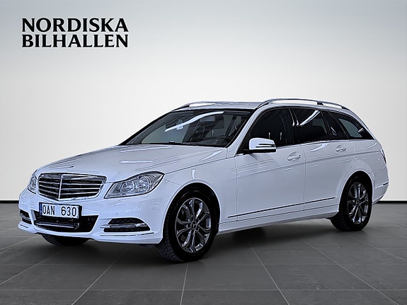 Mercedes-Benz C220 3 of 16
