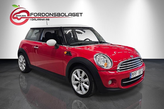 MINI Cooper 3 of 5