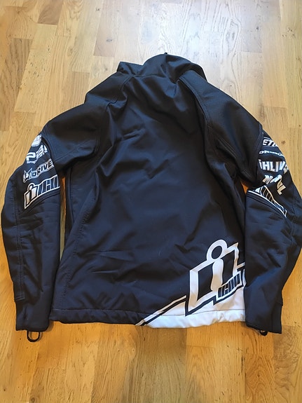 Product image 4 of 4