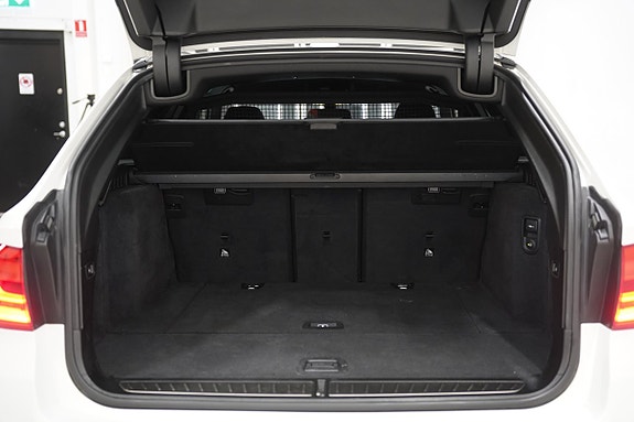 BMW 520d 24 of 26
