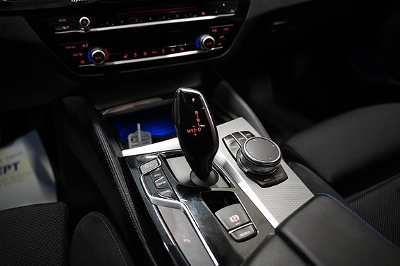 BMW 520d 14 of 26