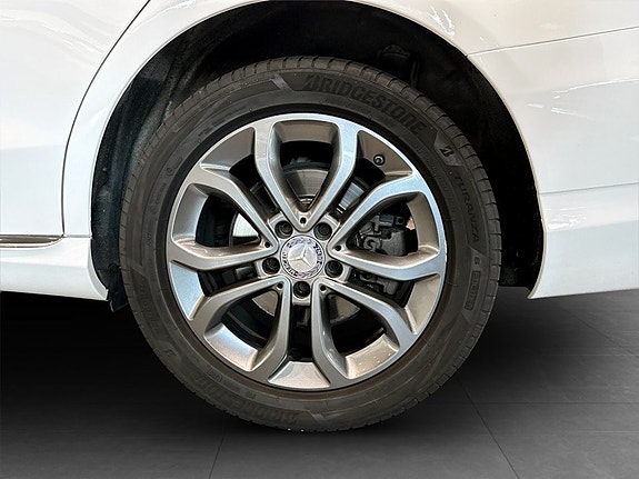 Mercedes-Benz C220 d 14 of 15