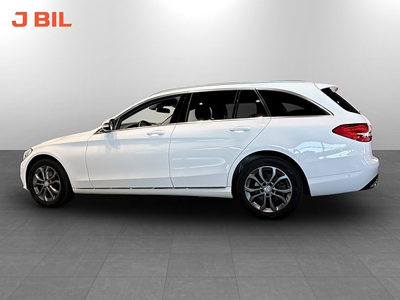 Mercedes-Benz C220 d 13 of 15