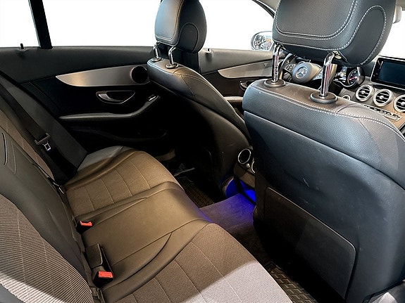 Mercedes-Benz C220 d 12 of 15