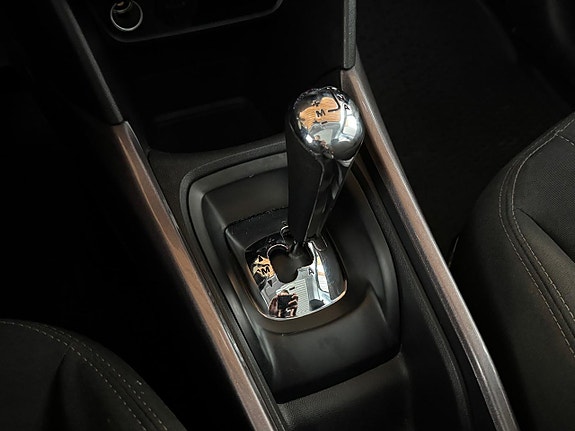 Peugeot 2008 14 of 16