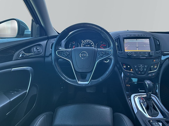 Opel Insignia 13 of 15
