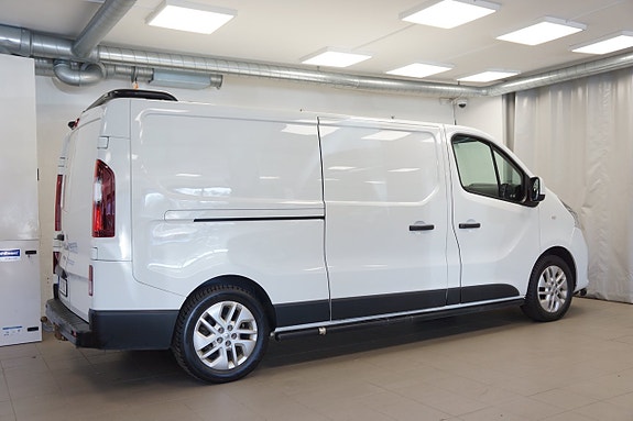 Renault Trafic 4 of 16
