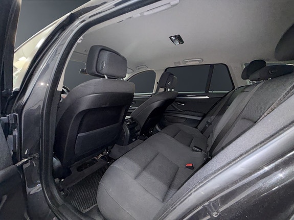 BMW 520d 9 of 14