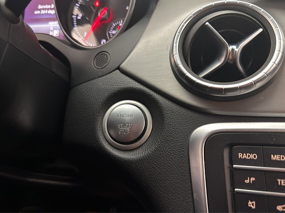 Mercedes-Benz CLA220 d 19 of 30