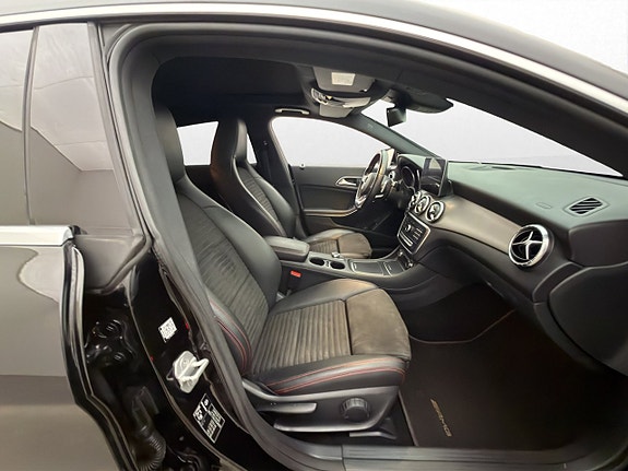 Mercedes-Benz CLA220 d 26 of 30