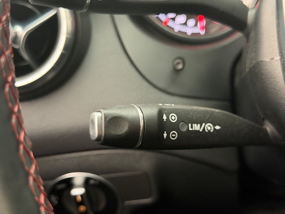 Mercedes-Benz CLA220 d 14 of 30