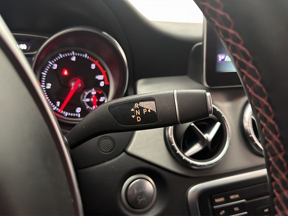 Mercedes-Benz CLA220 d 18 of 30