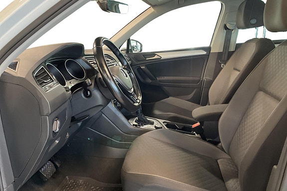 Volkswagen Tiguan 13 of 26
