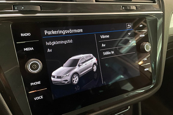 Volkswagen Tiguan 21 of 26
