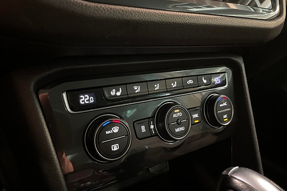 Volkswagen Tiguan 19 of 26