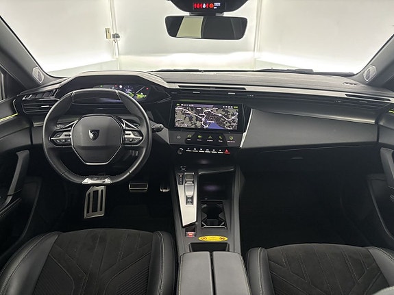 Peugeot 308 5 of 5