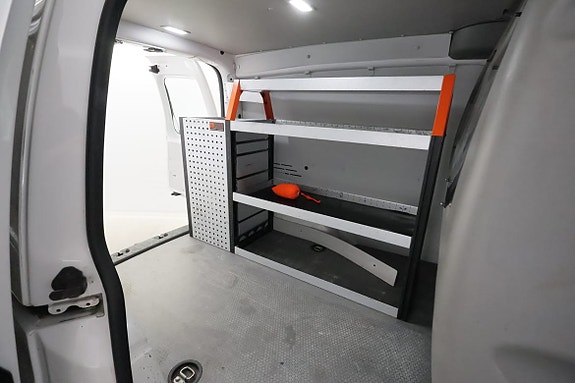 Volkswagen Caddy 9 of 26