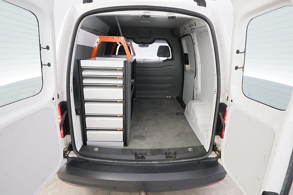 Volkswagen Caddy 7 of 26