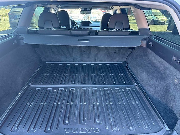 Volvo XC70 6 of 7