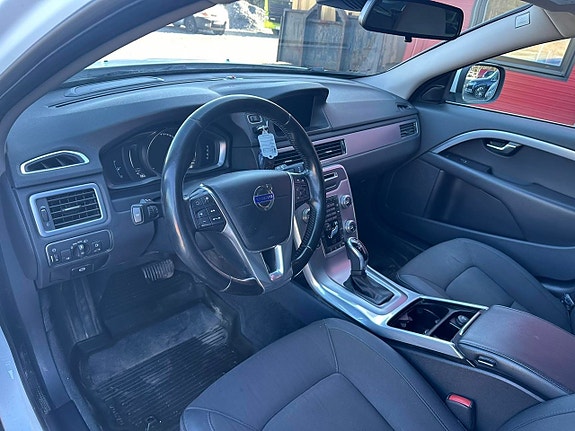 Volvo XC70 5 of 5