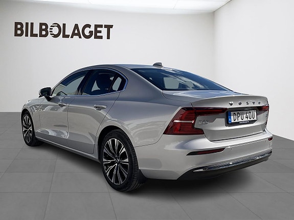 Volvo S60 3 of 5