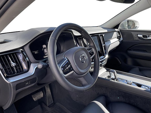 Volvo S60 6 of 12