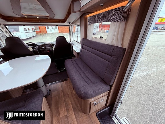 Kabe Travel Master 810 LXL 11 of 16