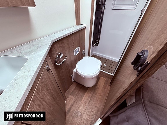 Kabe Travel Master 810 LXL 7 of 16