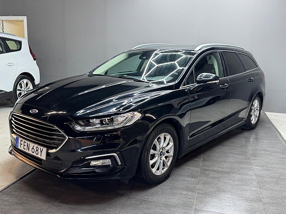 Ford Mondeo 3 of 5