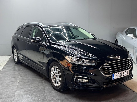 Ford Mondeo 2 of 5