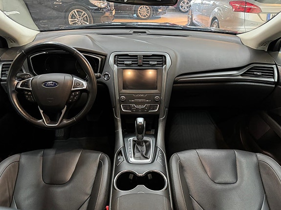 Ford Mondeo 6 of 17