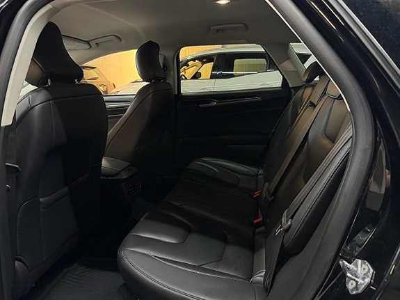 Ford Mondeo 16 of 17