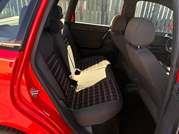 Volkswagen Polo 20 of 20