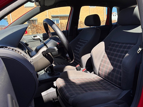 Volkswagen Polo 18 of 20