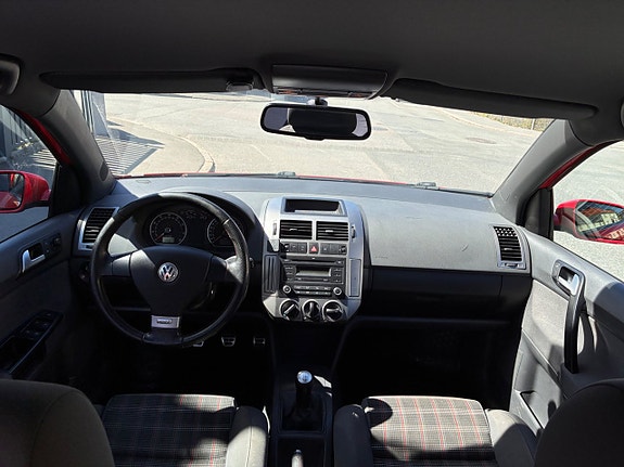 Volkswagen Polo 10 of 20