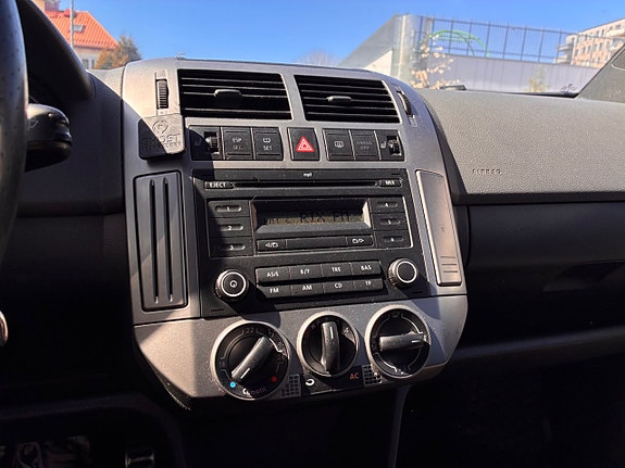 Volkswagen Polo 11 of 20