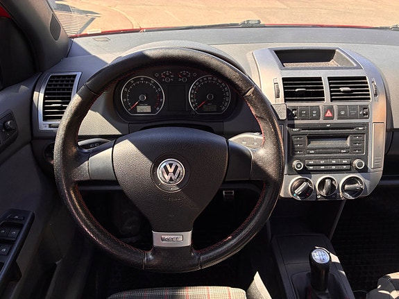 Volkswagen Polo 9 of 20