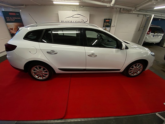 Renault Megane III 8 of 23