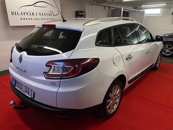Renault Megane III 7 of 23