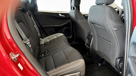 Ford Kuga 5 of 5