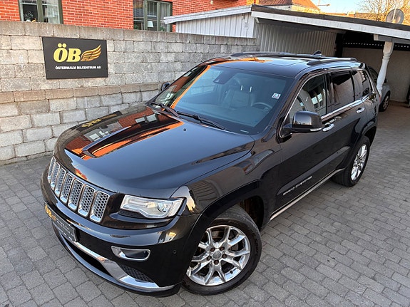 Jeep Grand Cherokee 2 of 30