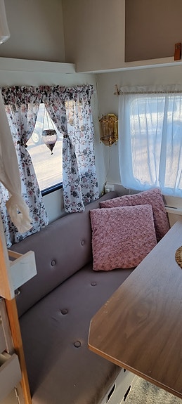 Adria 390 3 of 21