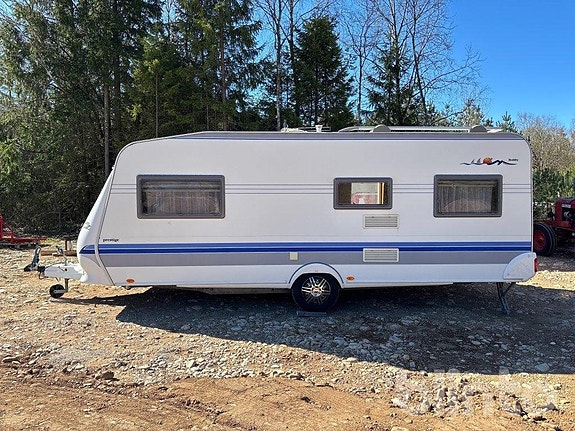 Husvagn HOBBY 560 PRESTIGE