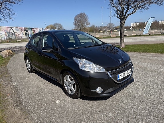 Peugeot 208 6 of 19