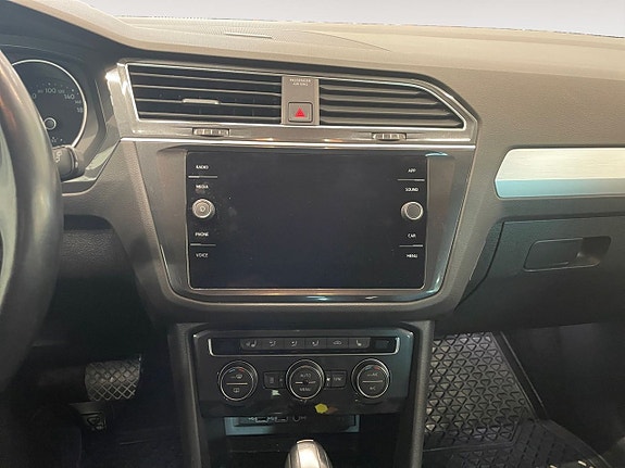 Volkswagen Tiguan 11 of 20