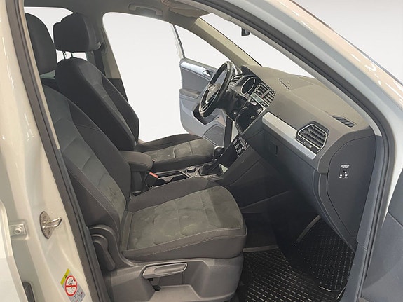 Volkswagen Tiguan 15 of 20