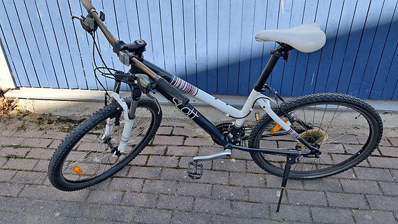 Product image 2 of 9